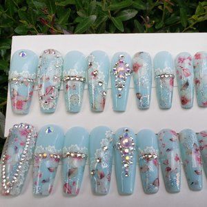 Press On Nails
